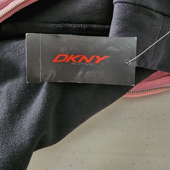 JACKET Sweat DKNY JEANS NWT Full Zip Front Side Pockets Black Pink Trim Sz Lrg - Picture 10 of 12